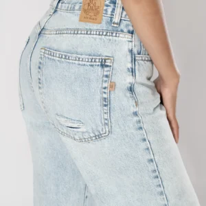 Straight-leg Baggy Jeans Detail 4